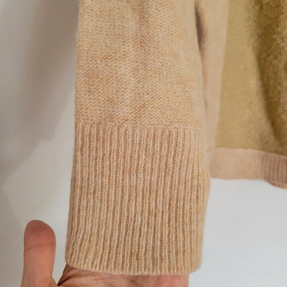 Free People Tabbard Pullover Long Sleeve Wool Knit Sweater Tan Cream Size XS - Picture 8 of 14